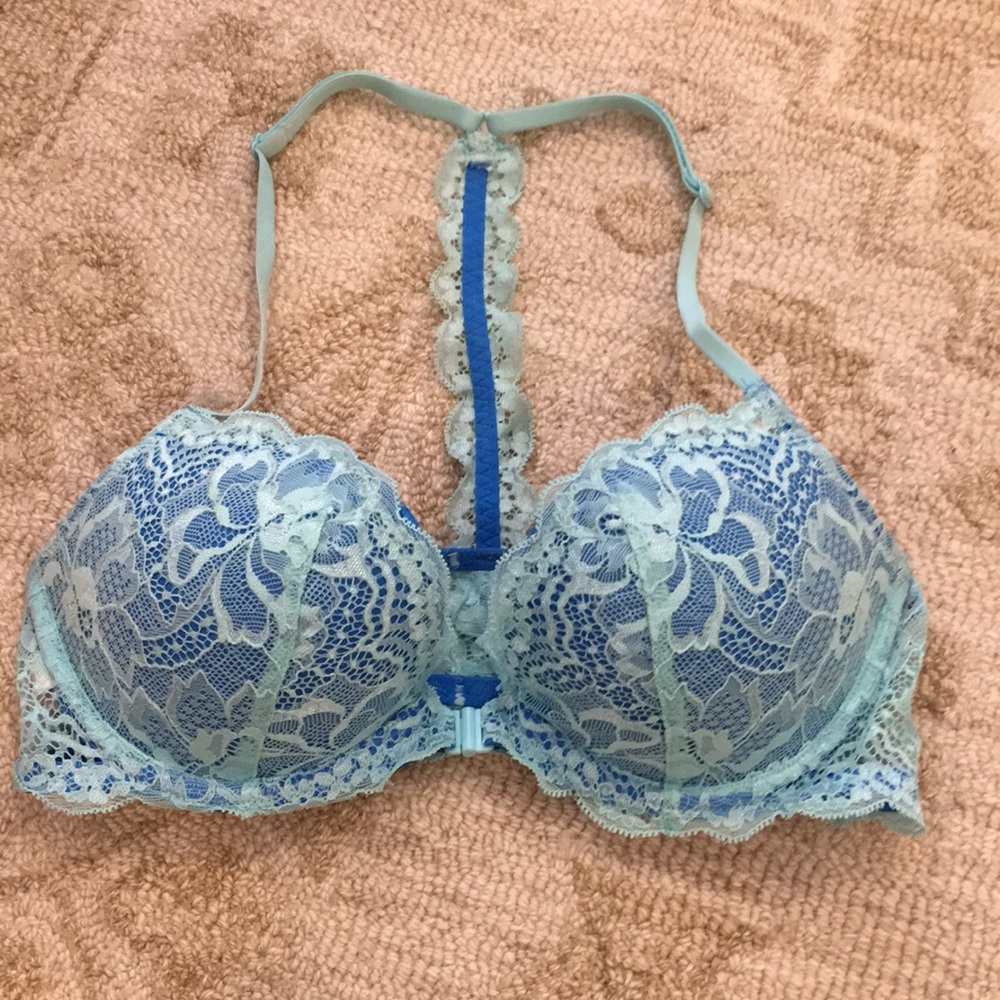 Victoria’s Secret Pink Lace Front Closure Push-up